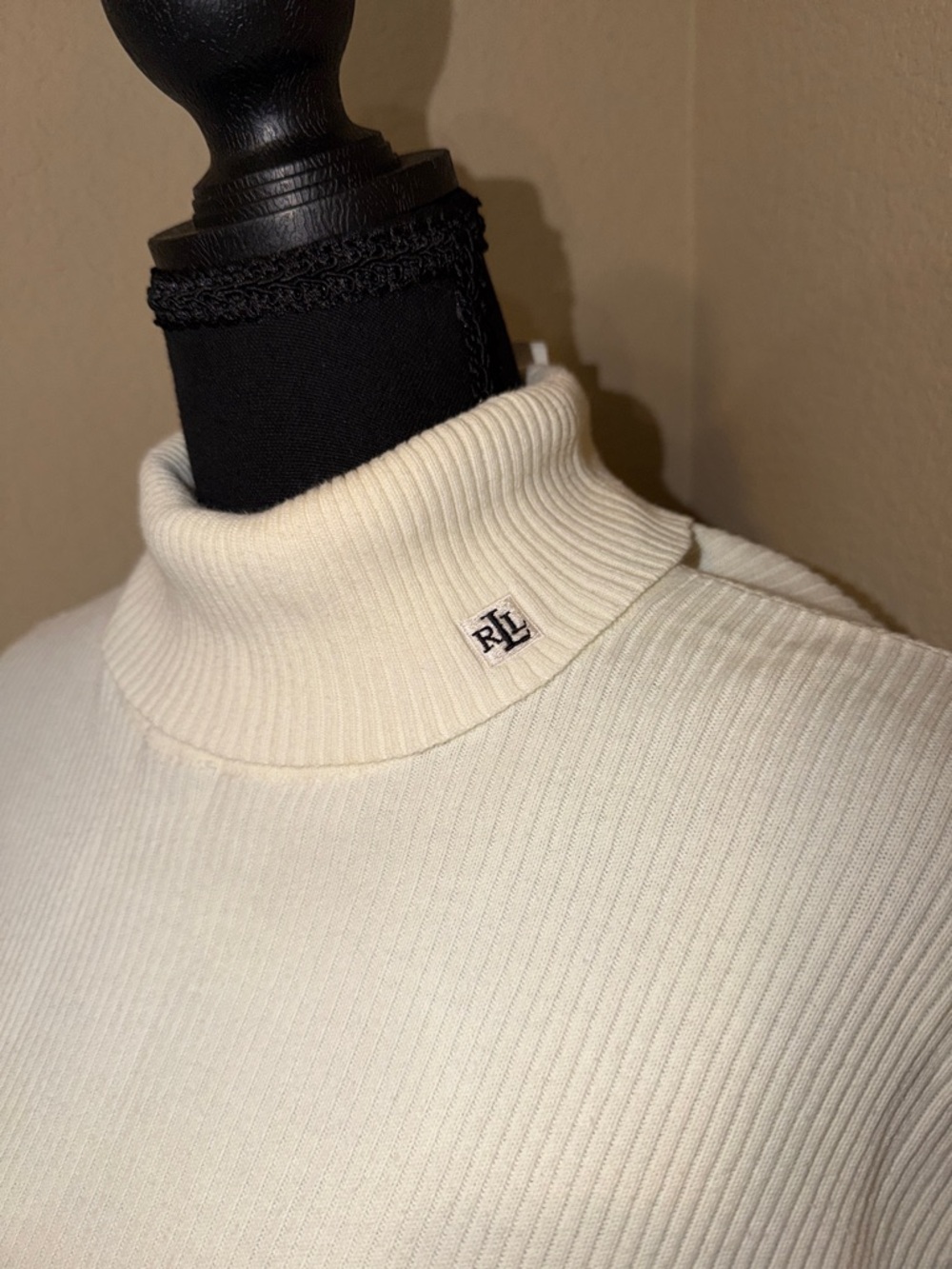 Ralph Lauren Turtleneck Sweater - Picture 3 of 4